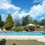 Spacious With Private Pool And Park Puisserguier