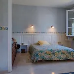 Casa vacanze Spacious With Private Pool And Park Puisserguier