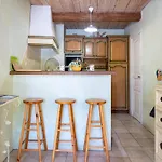 Spacious With Private Pool And Park *