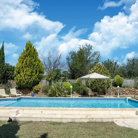Spacious With Private Pool And Park Puisserguier