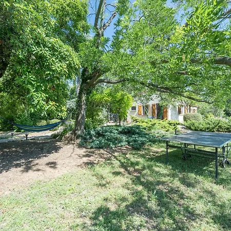 Spacious With Private Pool And Park Ferienhaus Puisserguier
