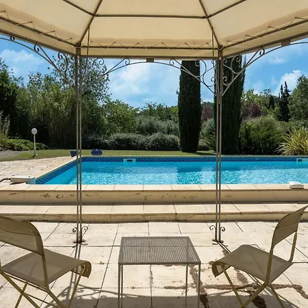 Spacious With Private Pool And Park Tatil Evi *
