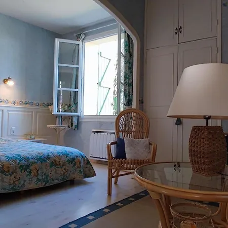 Tatil Evi Spacious With Private Pool And Park