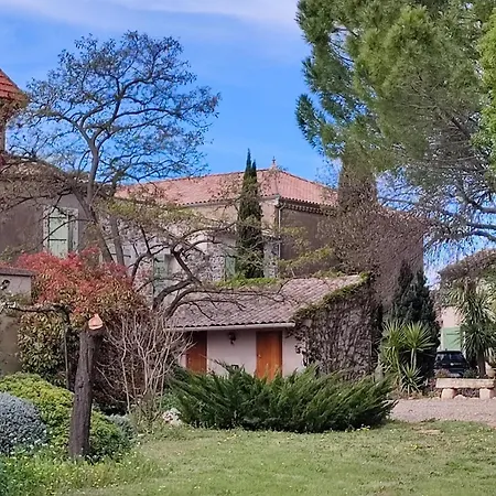 Spacious With Private Pool And Park Ferienhaus