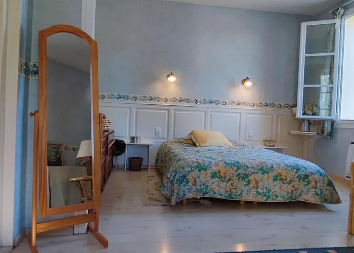 Ferienhaus Spacious With Private Pool And Park *