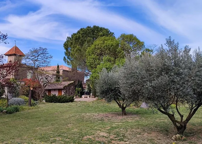 Spacious With Private Pool And Park Ferienhaus Puisserguier